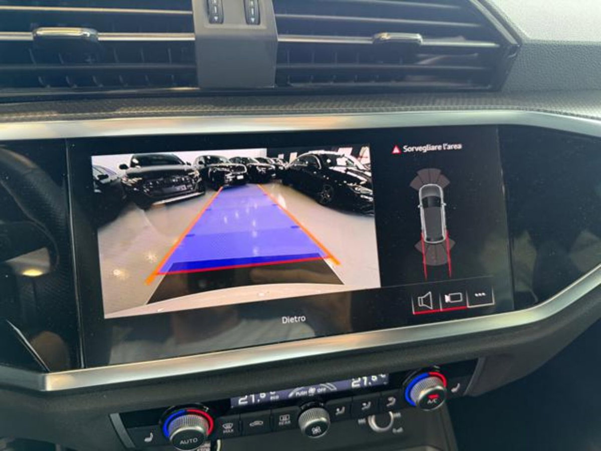 Audi Q3 Sportback 35 TDI quattro S tronic S line edition (11)