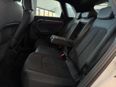 Audi Q3 Sportback 35 TDI quattro S tronic S line edition (15)