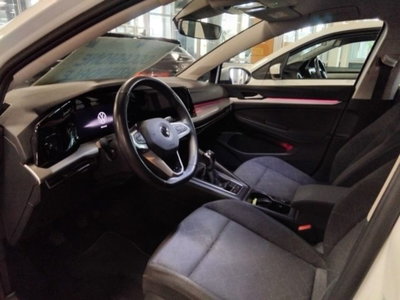 Volkswagen Golf 2.0 TDI SCR Life (14)