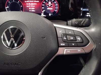 Volkswagen Golf 2.0 TDI SCR Life (19)