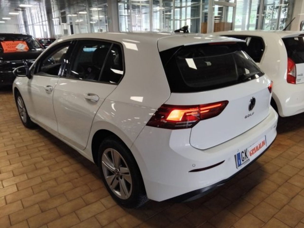 Volkswagen Golf 2.0 TDI SCR Life (4)