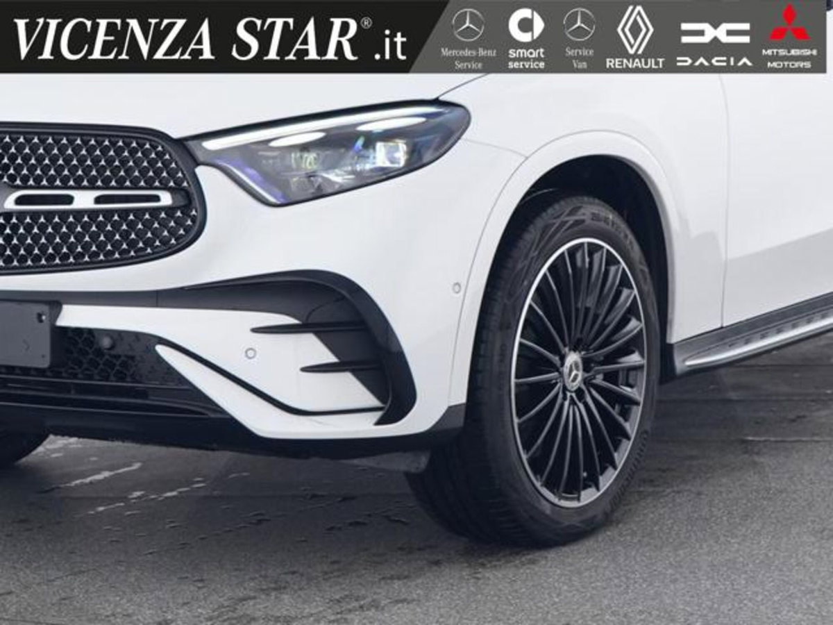 Mercedes-Benz GLC 220 d 4Matic Mild Hybrid AMG Premium Plus (2)