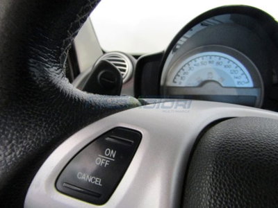 smart Fortwo 1000 52 kW MHD coupé passion (10)