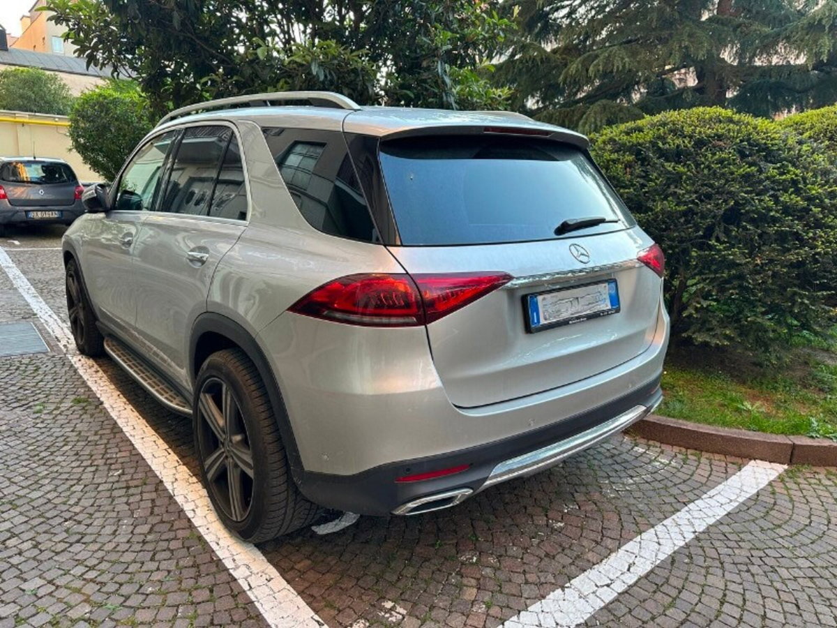 Mercedes-Benz GLE SUV 300 d 4Matic Sport (4)