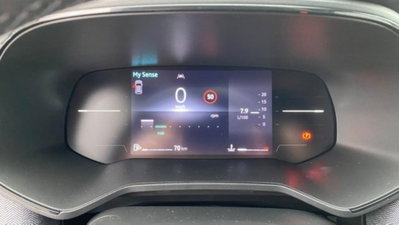 Renault Clio TCe 90 CV 5 porte Techno (13)