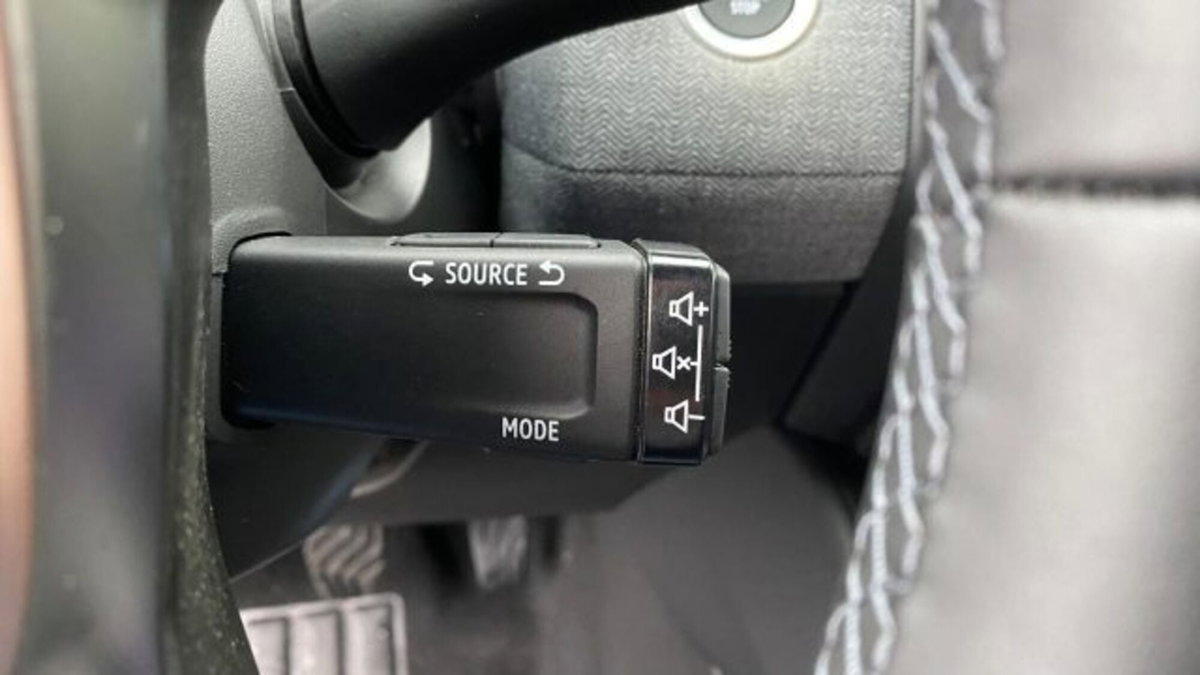 Renault Clio TCe 90 CV 5 porte Techno (19)
