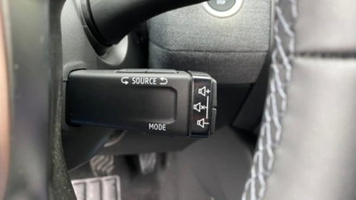 Renault Clio TCe 90 CV 5 porte Techno (19)