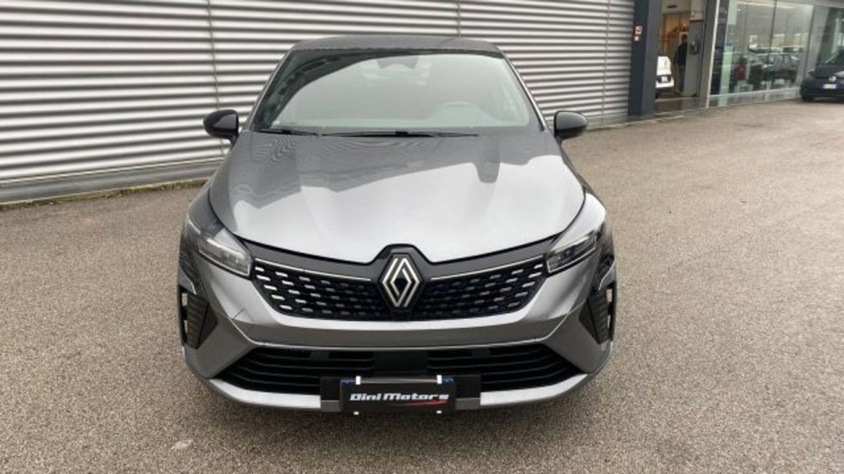 Renault Clio TCe 90 CV 5 porte Techno (2)