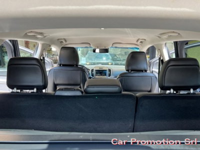 Ford Edge 2.0 TDCI 210 CV AWD Start&Stop Powershift Titanium (16)