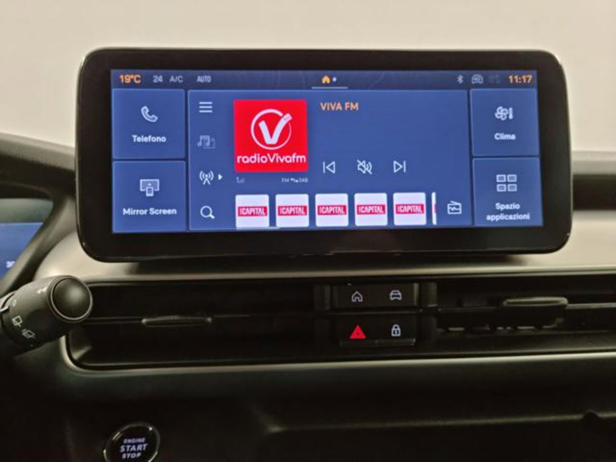 Jeep Avenger 1.2 turbo Summit fwd 100cv (11)