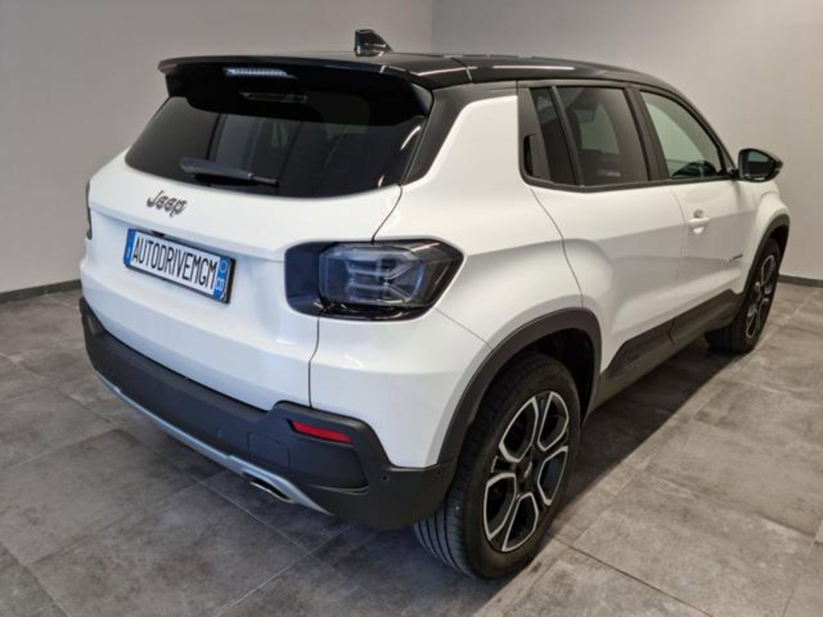 Jeep Avenger 1.2 turbo Summit fwd 100cv (17)