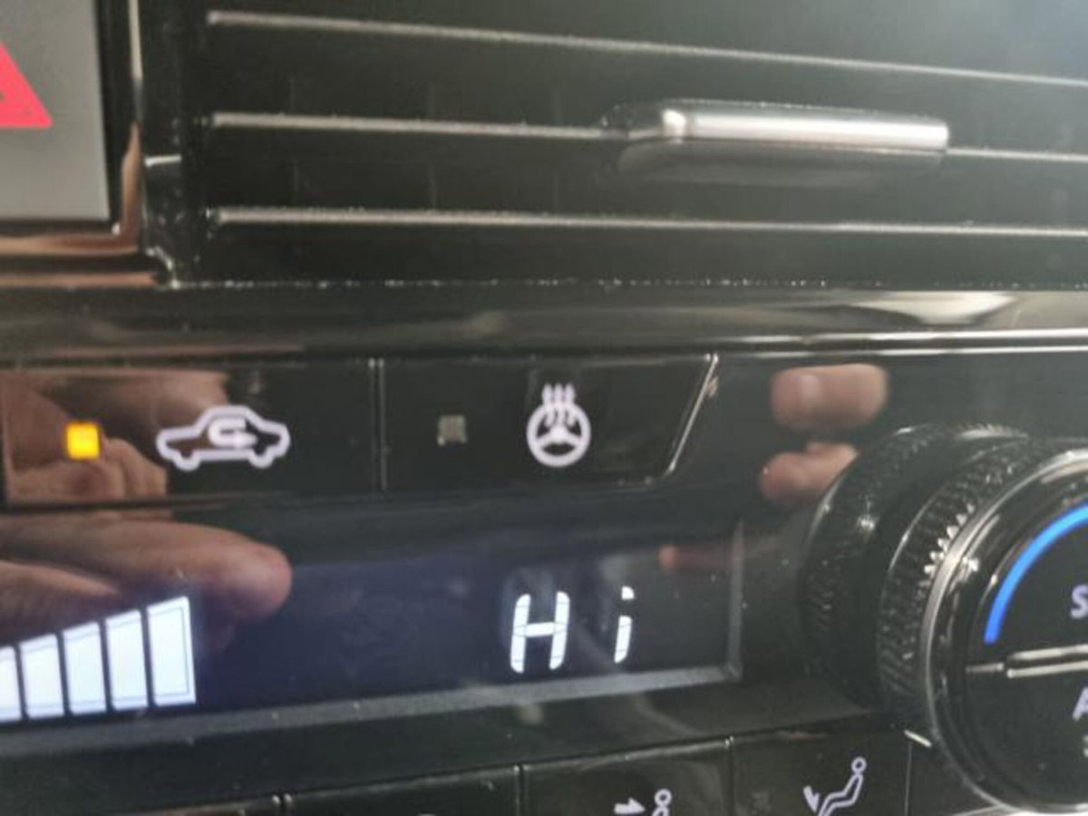 Nissan X-Trail 1.5 e-power N-Connecta e-4orce 4wd auto (16)