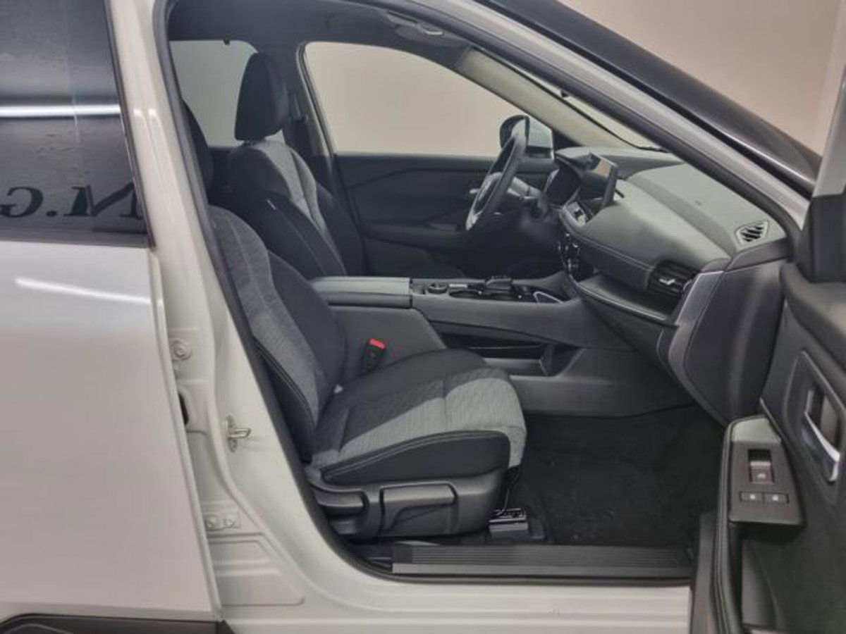 Nissan X-Trail 1.5 e-power N-Connecta e-4orce 4wd auto (8)