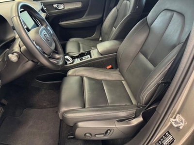 Volvo XC40 D4 AWD Geartronic Inscription (4)