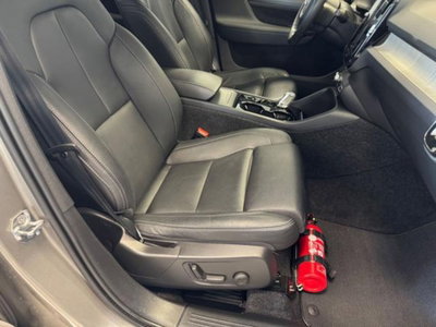 Volvo XC40 D4 AWD Geartronic Inscription (7)