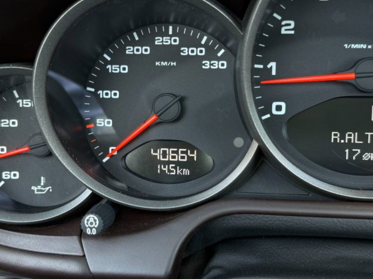 Porsche 911 Cabrio Carrera 4 (16)