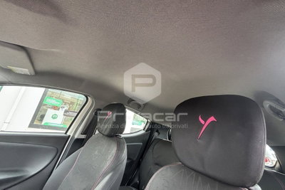 Lancia Ypsilon 0.9 TwinAir 85 CV 5 porte Metano Ecochic Elefantino (14)