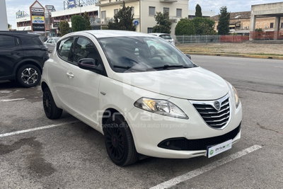 Lancia Ypsilon 0.9 TwinAir 85 CV 5 porte Metano Ecochic Elefantino (3)