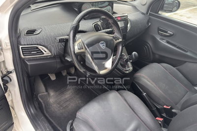 Lancia Ypsilon 0.9 TwinAir 85 CV 5 porte Metano Ecochic Elefantino (9)