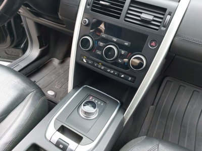 Land Rover Discovery Sport 2.0 TD4 150 CV HSE (18)