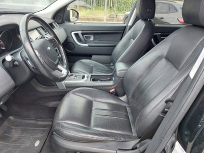Land Rover Discovery Sport 2.0 TD4 150 CV HSE (5)