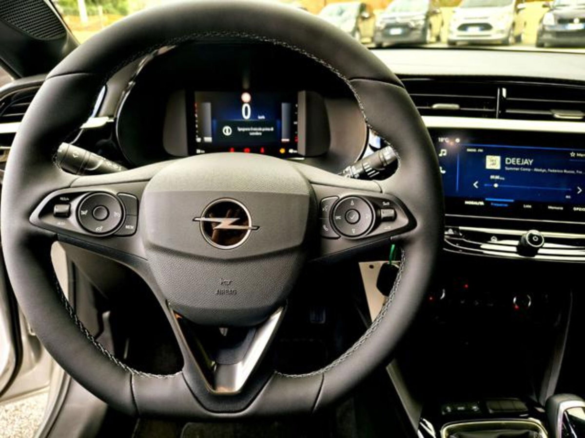 Opel Corsa 1.2 hybrid GS 110cv dct6 (8)