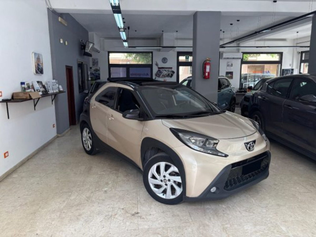 Toyota Aygo X 1.0 VVT-i 72 CV 5 porte Limited Air S-CVT