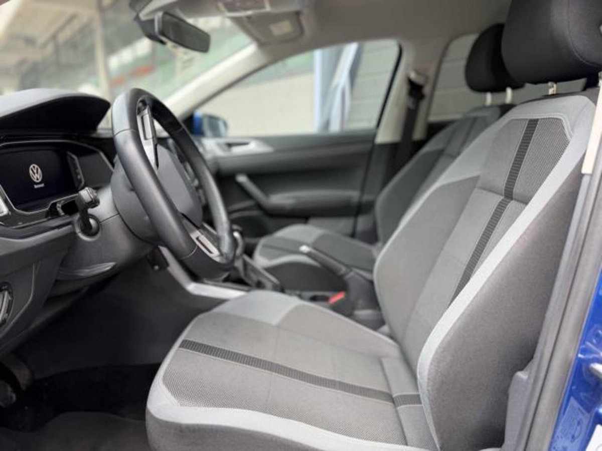 Volkswagen Polo 1.0 tsi Style 95cv (11)