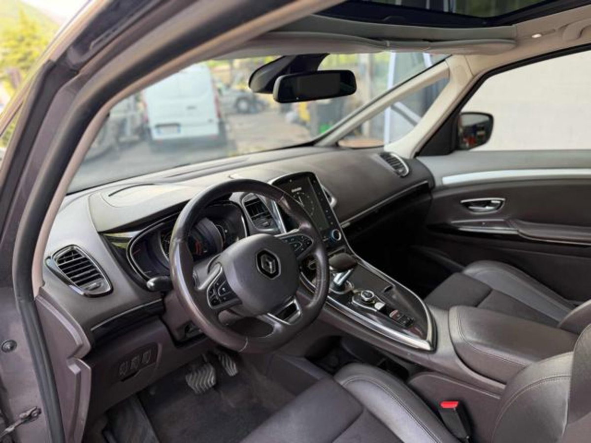 Renault Espace dCi 160CV EDC Energy Executive 4Control (10)