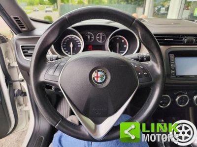 Alfa Romeo Giulietta 1.6 JTDm-2 Distinctive (7)