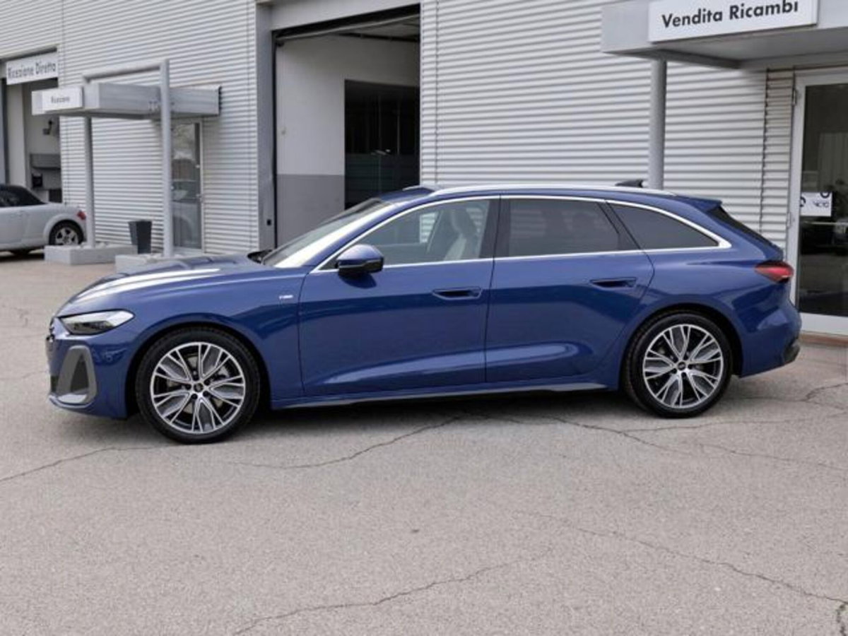 Audi A5 Avant 2.0 tdi mhev+ S line edition 204cv s-tronic (2)