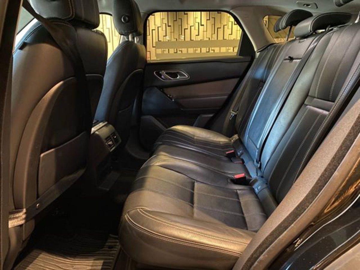 Land Rover Range Rover Velar 2.0D I4 240 CV HSE (16)