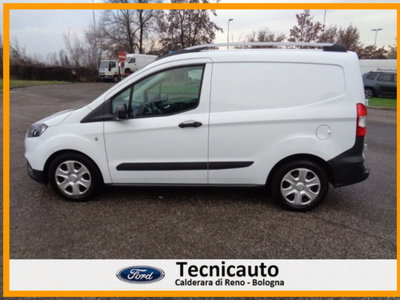 Ford Transit Courier 1.0 EcoBoost 100CV  Trend (10)