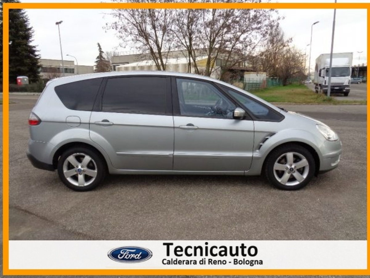Ford S-Max 2.0 TDCi 130CV 6tr. Titanium DPF (2)