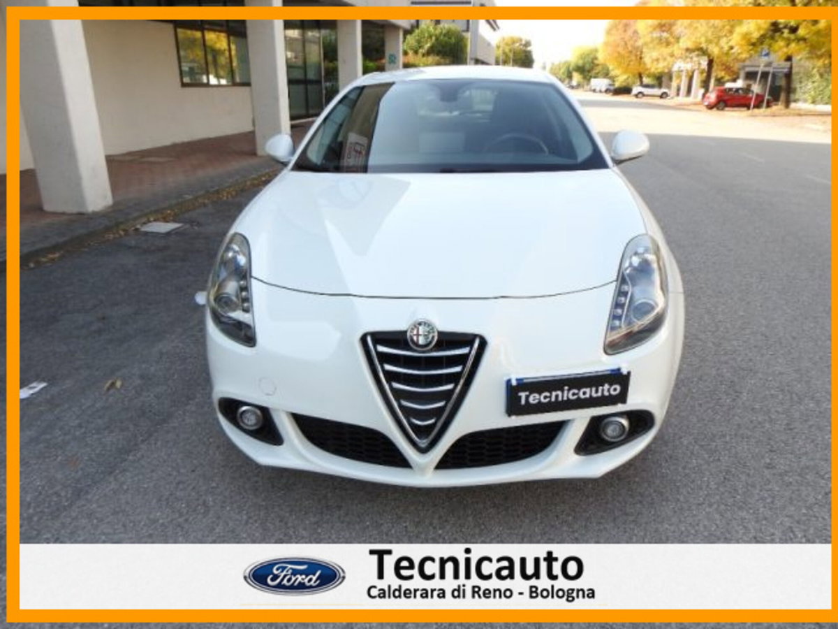 Alfa Romeo Giulietta 1.4 Turbo Distinctive Gpl 120cv (4)