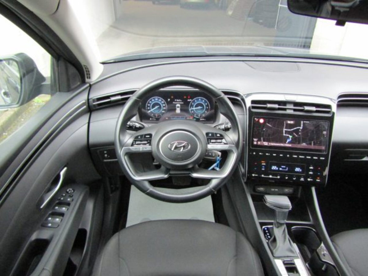 Hyundai Tucson 1.6 t-gdi 48V Exellence 2wd dct (17)