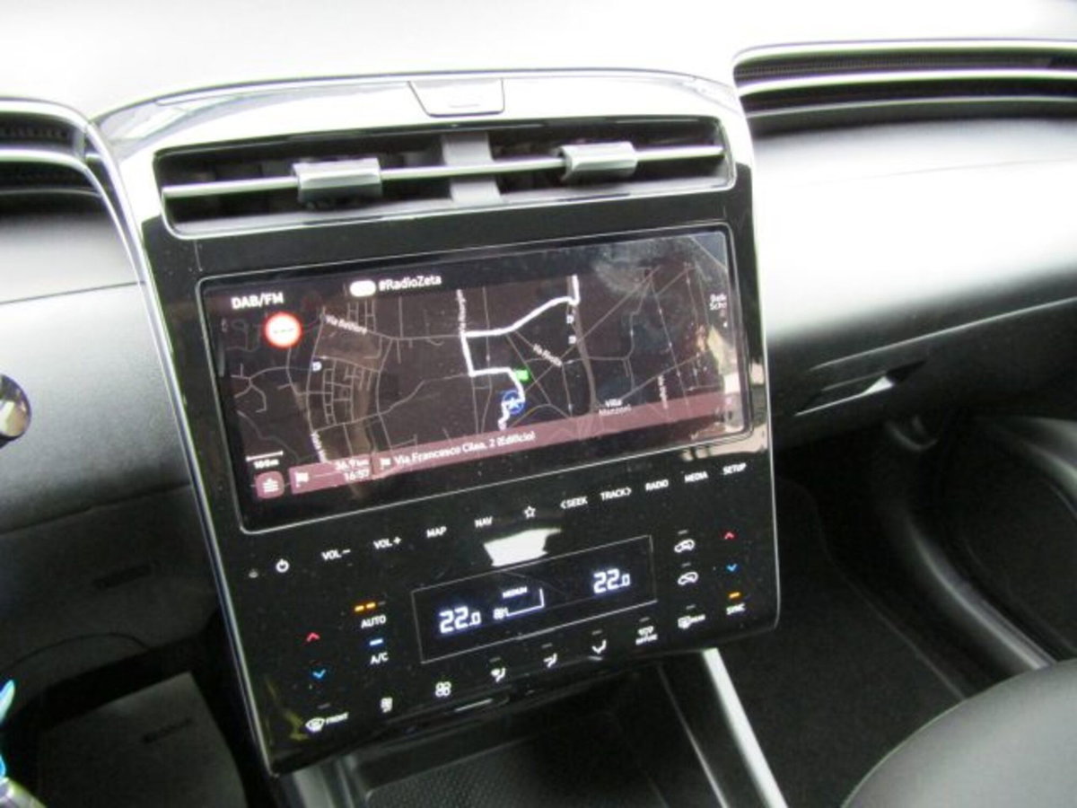 Hyundai Tucson 1.6 t-gdi 48V Exellence 2wd dct (20)