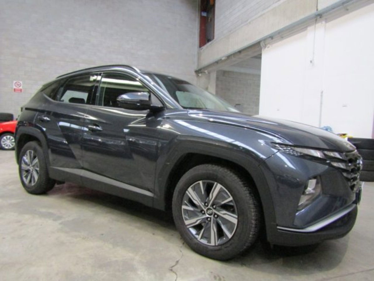 Hyundai Tucson 1.6 t-gdi 48V Exellence 2wd dct (3)