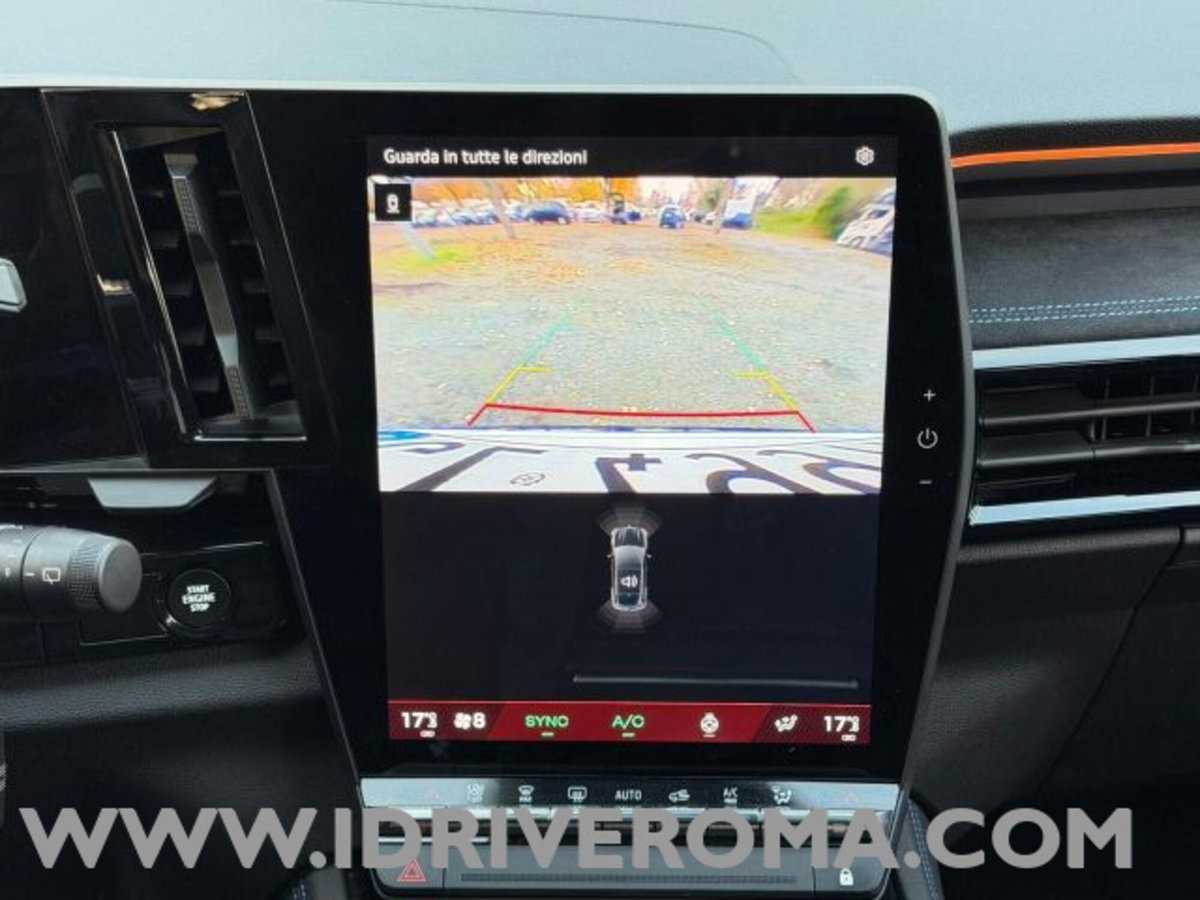 Renault Austral 1.2 full hybrid Iconic Esprit Alpine 200cv auto (14)