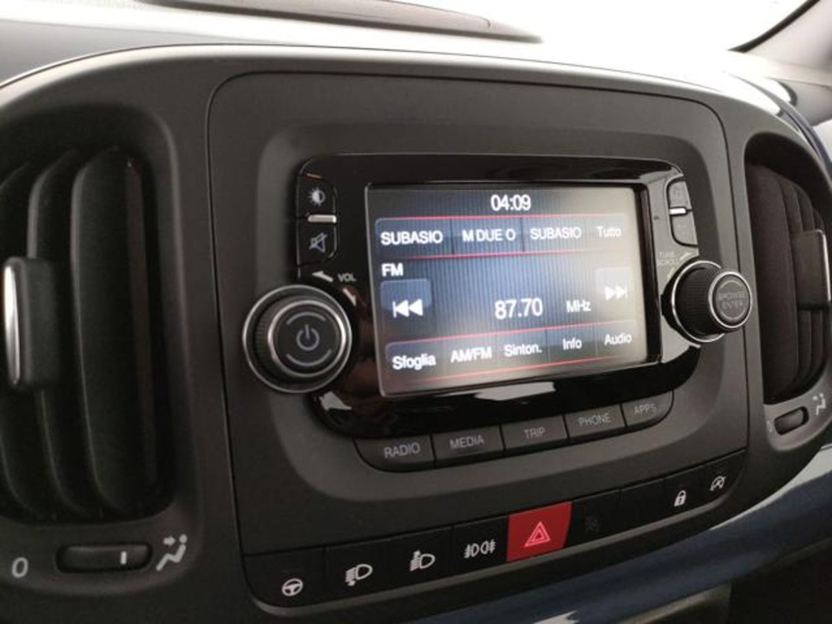 Fiat 500L 1.4 95 CV Urban (10)