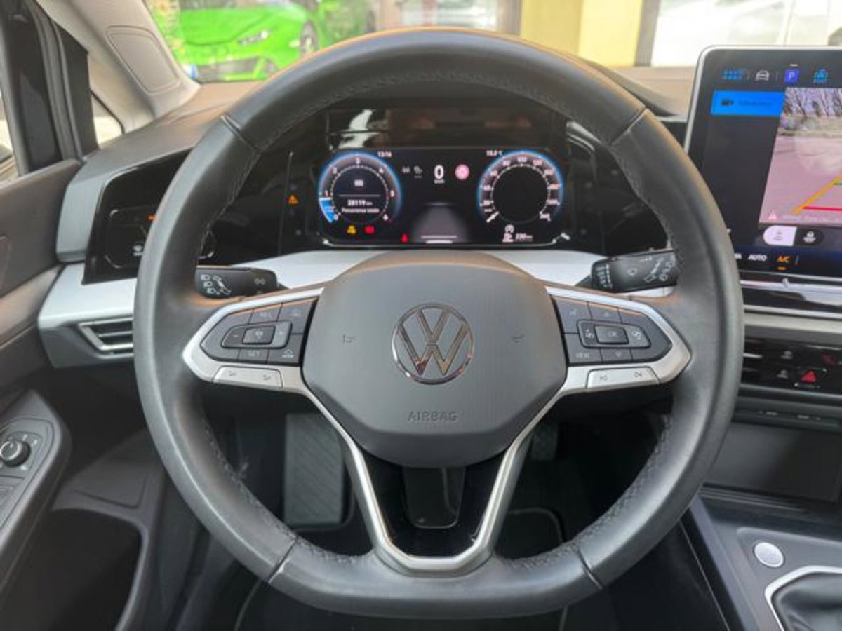 Volkswagen Golf 2.0 tdi Life 115cv (11)