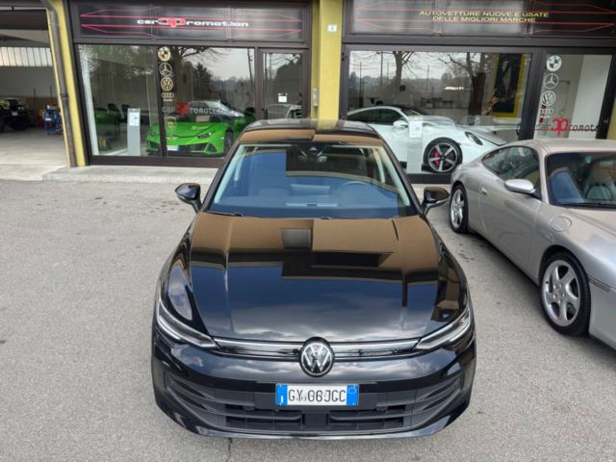 Volkswagen Golf 2.0 tdi Life 115cv (3)
