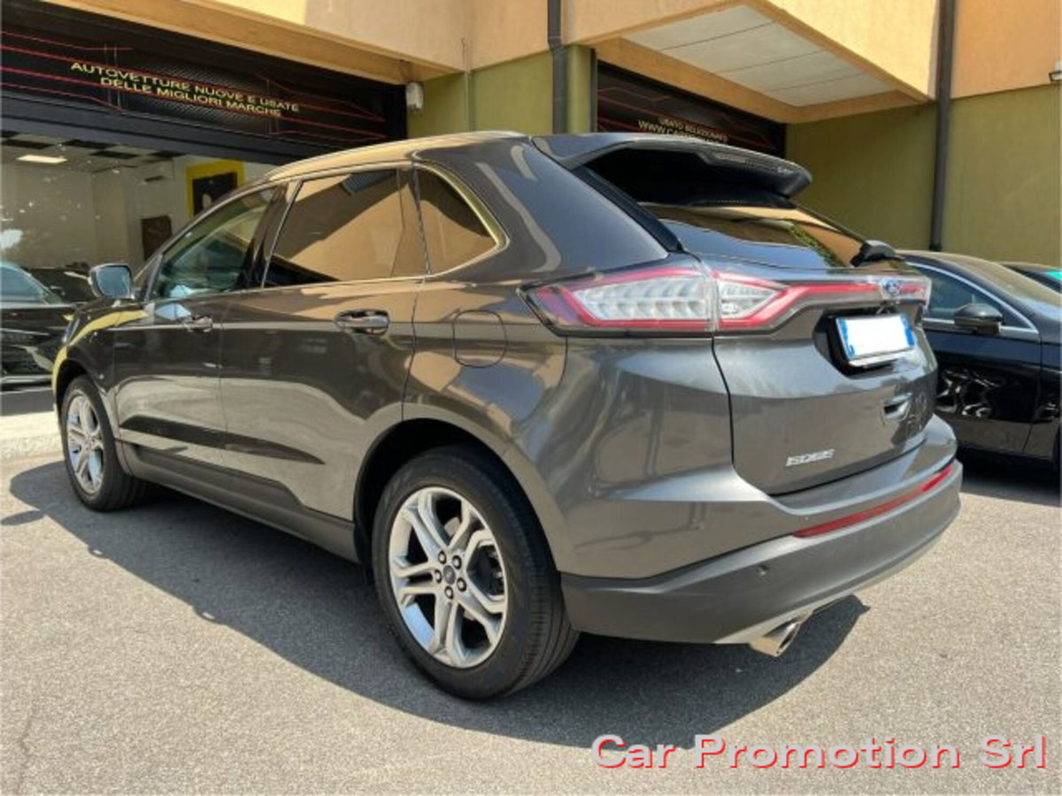 Ford Edge 2.0 TDCI 210 CV AWD Start&Stop Powershift Titanium (4)