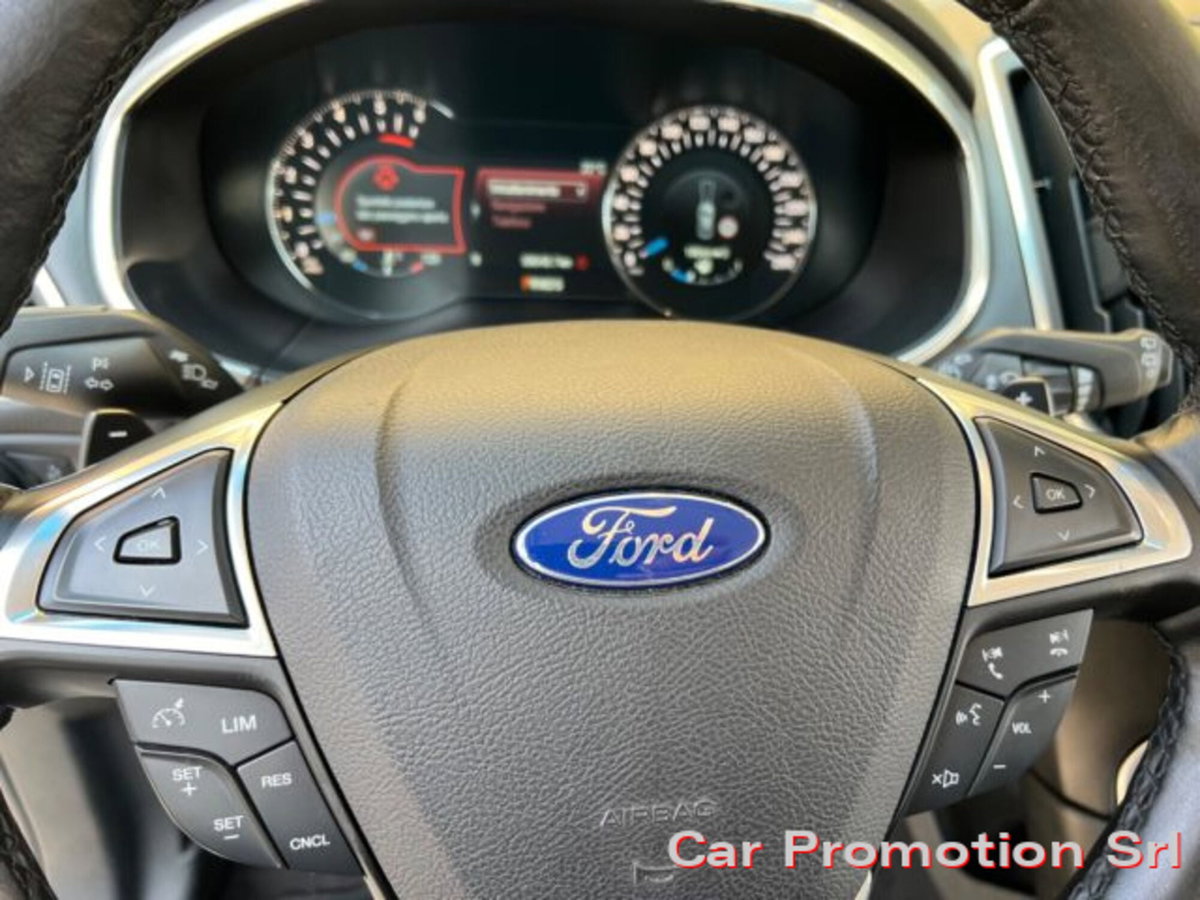 Ford Edge 2.0 TDCI 210 CV AWD Start&Stop Powershift Titanium (8)