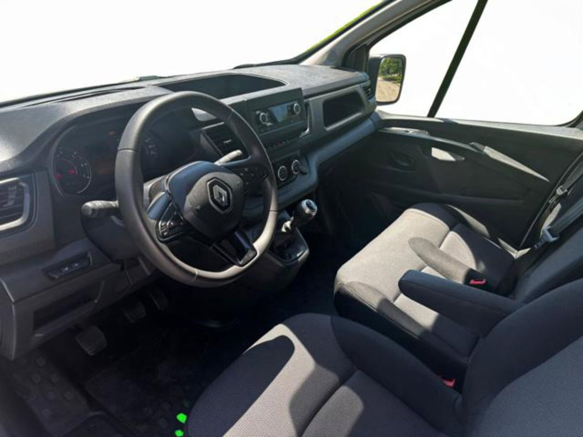 Renault Trafic Furgone T27 2.0 dCi 110CV PC-TN Furgone Ice Plus (13)