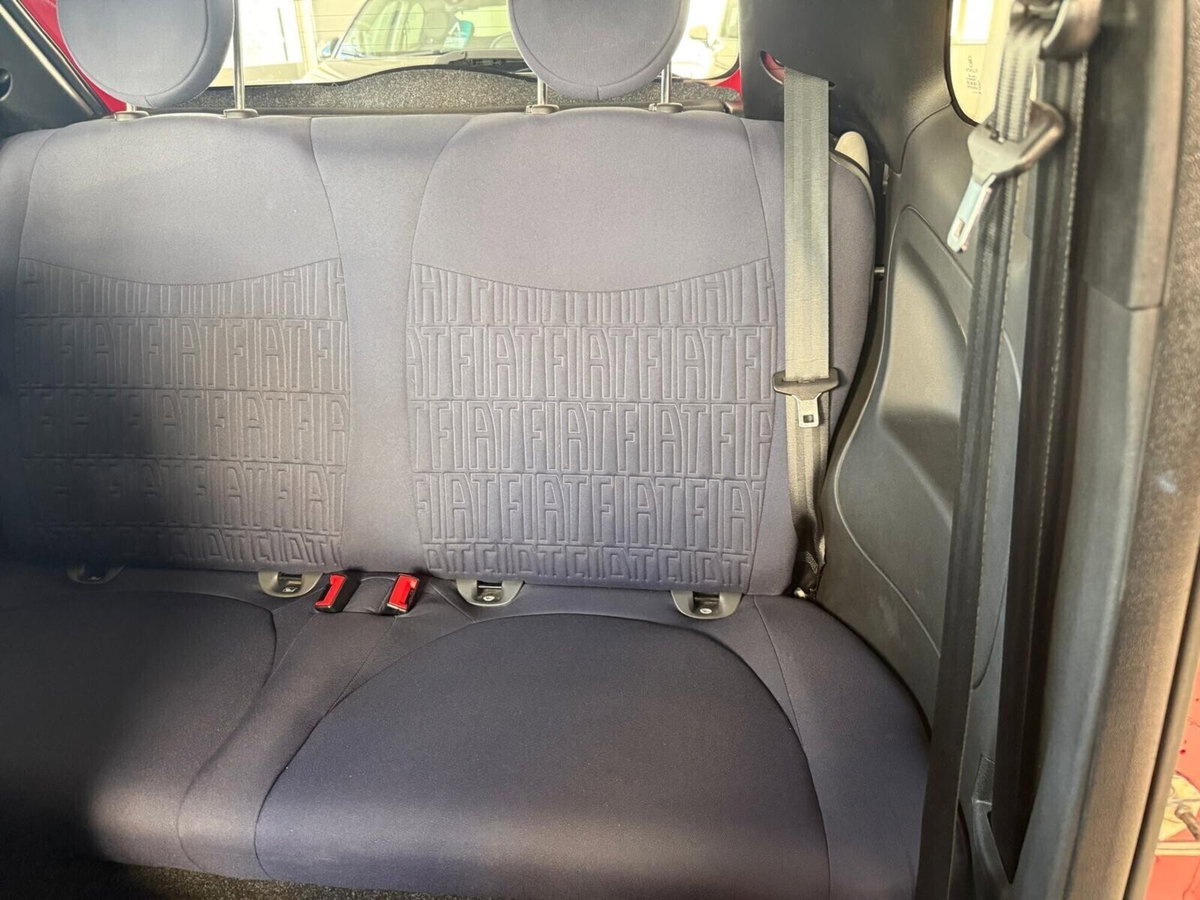 Fiat 500 1.0 Hybrid Red (13)