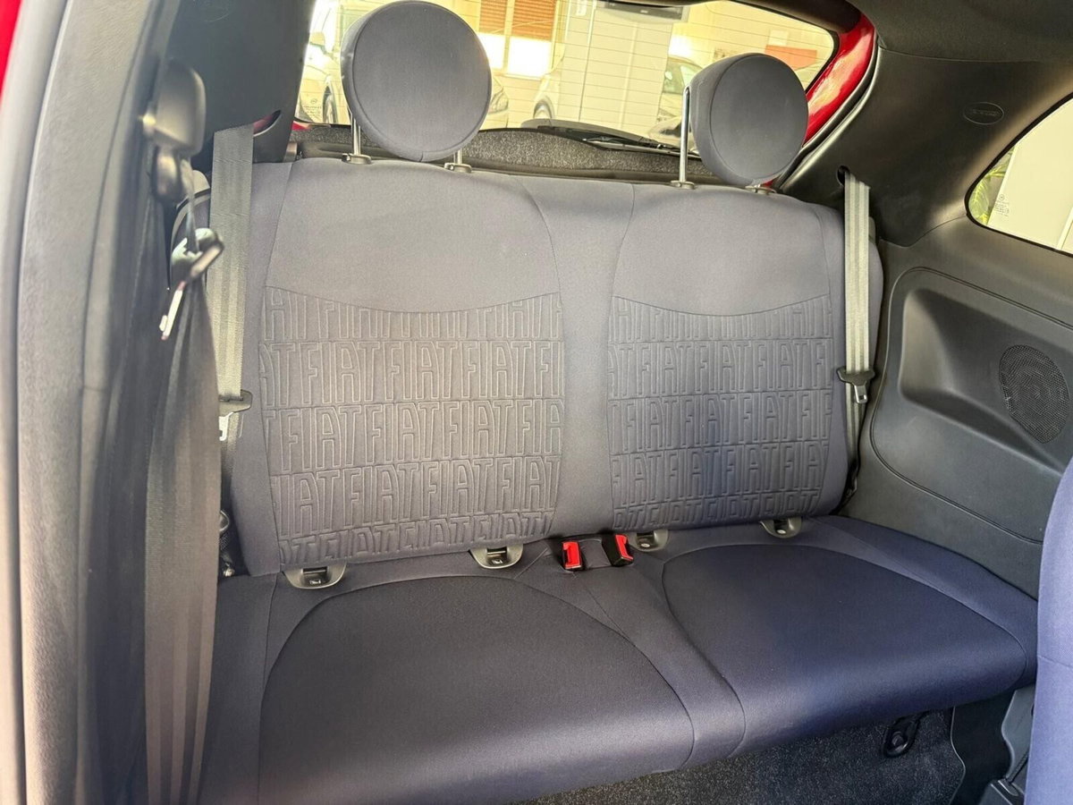 Fiat 500 1.0 Hybrid Red (14)