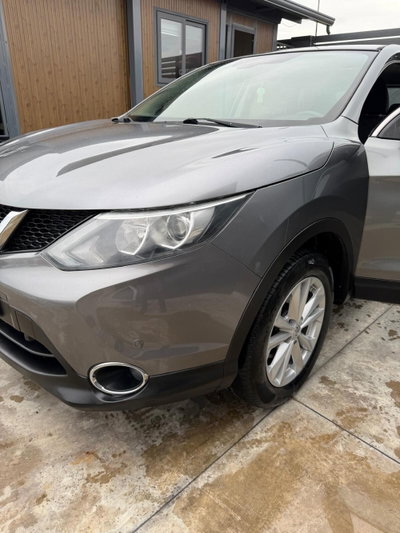 Nissan Qashqai 1.5 dCi Tekna (10)
