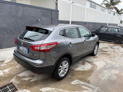 Nissan Qashqai 1.5 dCi Tekna (6)
