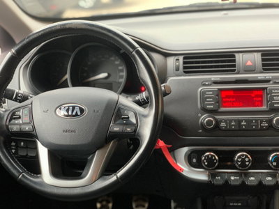 Kia Rio 1.1 CRDi 5p. Active (10)